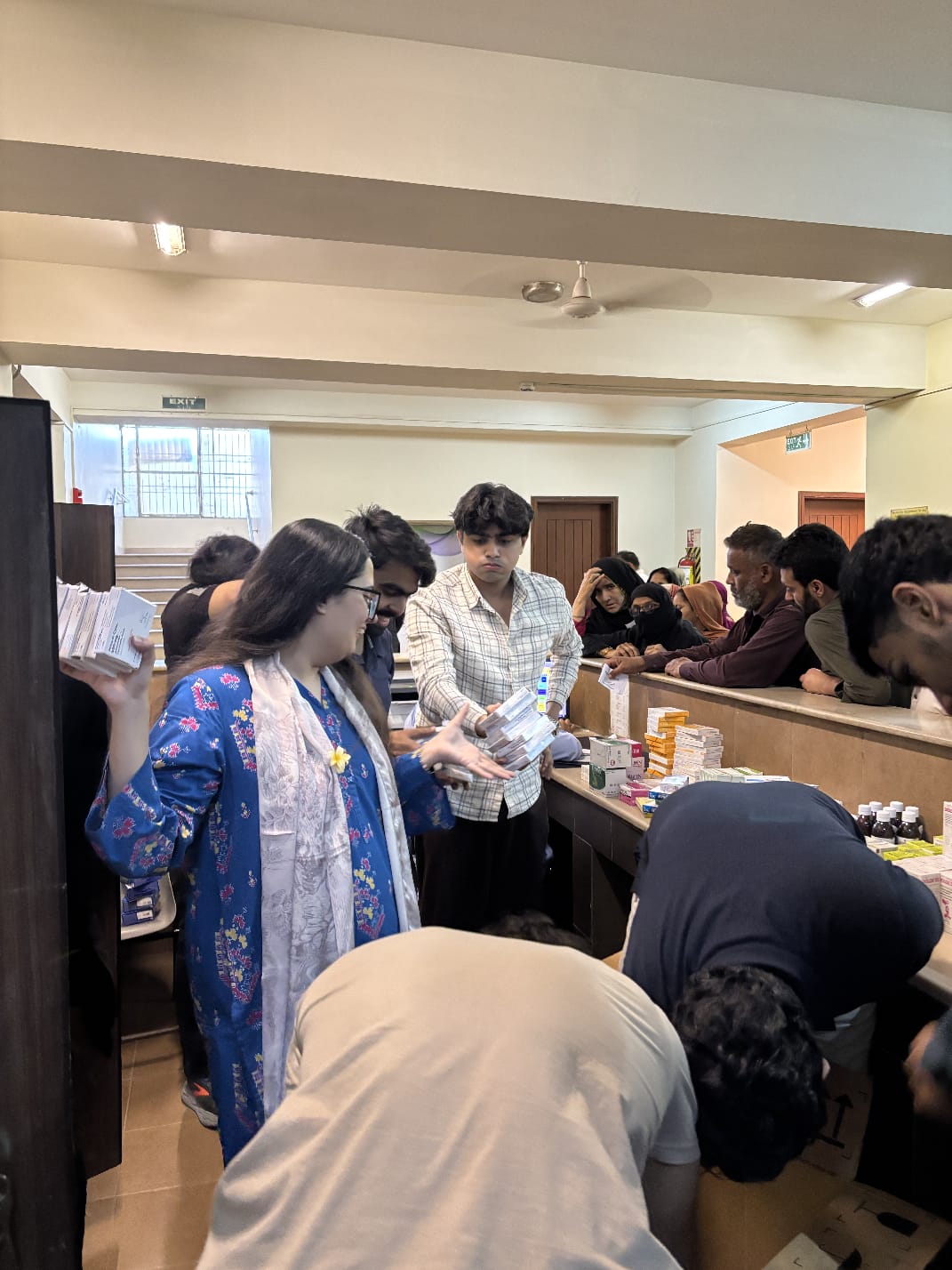 Dispensing free medicines to patients